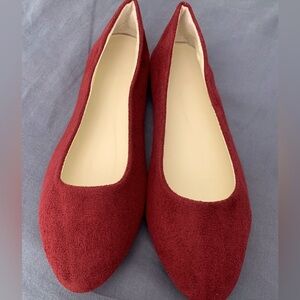 Brand new burgundy/red suede women’s flats